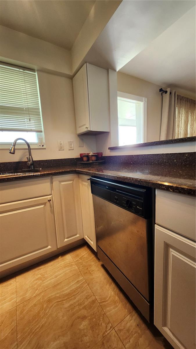 PALM ROYAL APTS INC CONDO - Residential