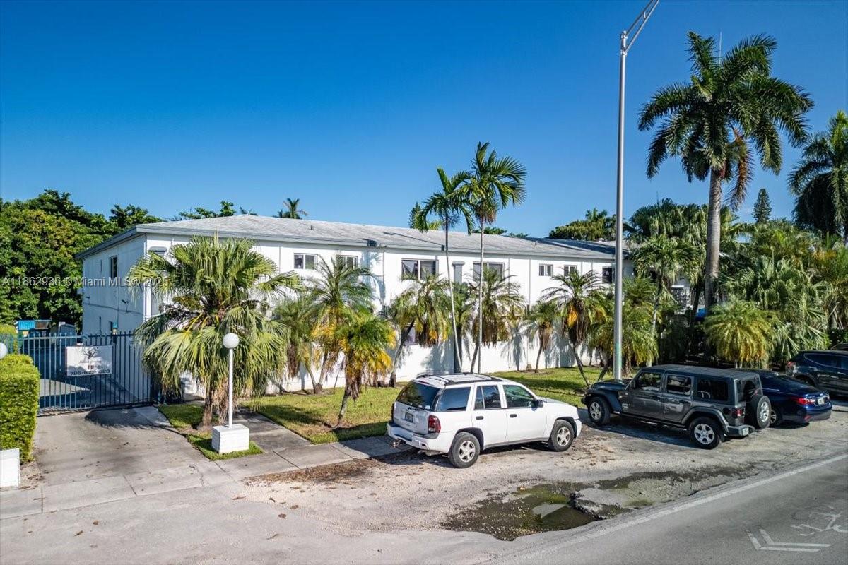 DORIAN APARTMENTS - Residential Income