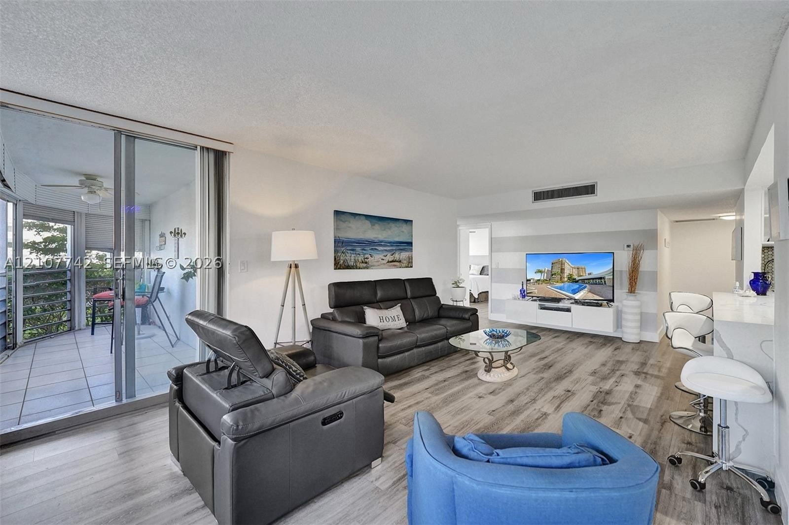 100 Golden Isles Dr 112