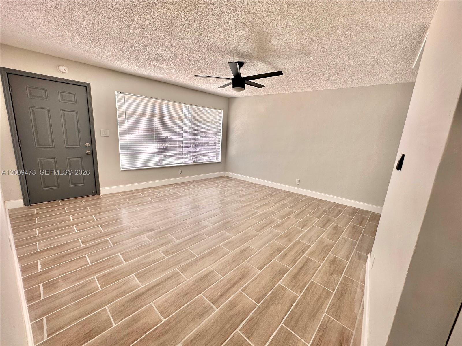 2600 NE 8th Ave