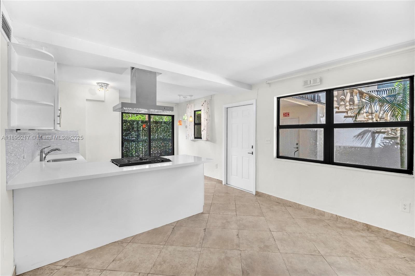 CHATEAU GROVE CONDO - Residential Lease