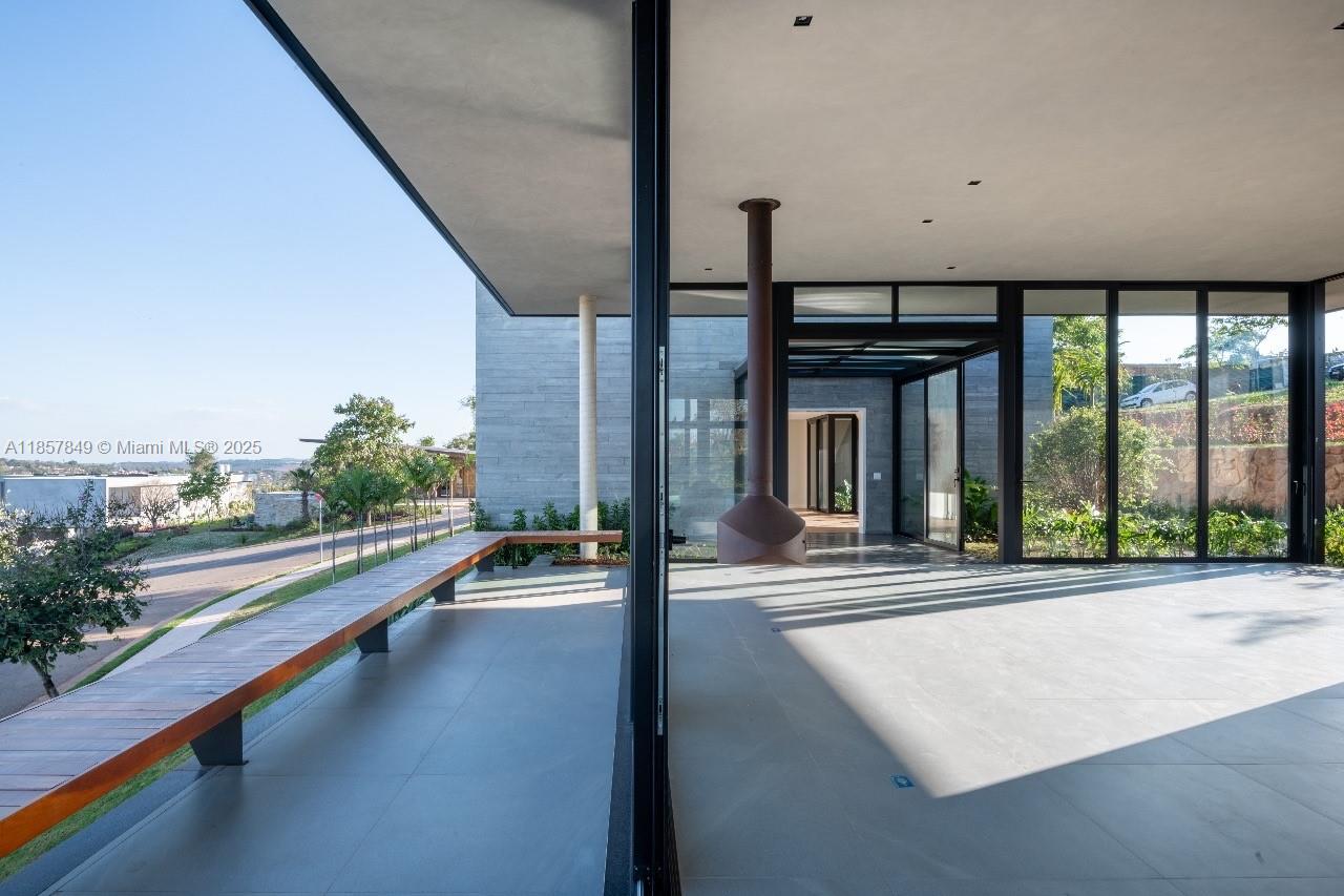 Condomínio Fazenda Dona Ca - Residential