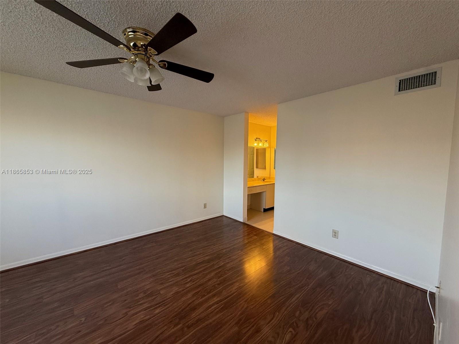 SUNRISE LAKES 191 CONDO - Residential