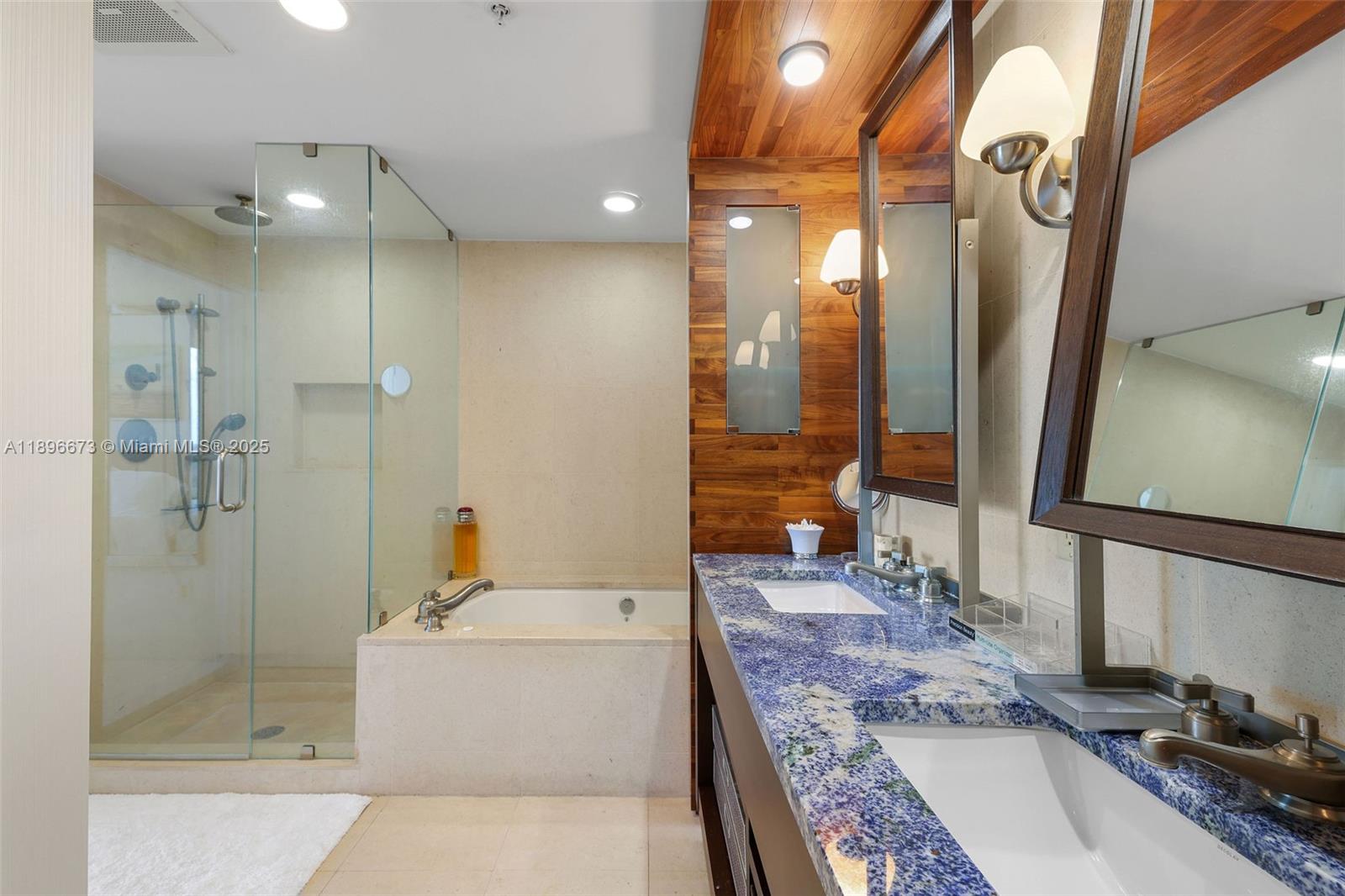 NORTH CARILLON BEACH COND - Residential Lease