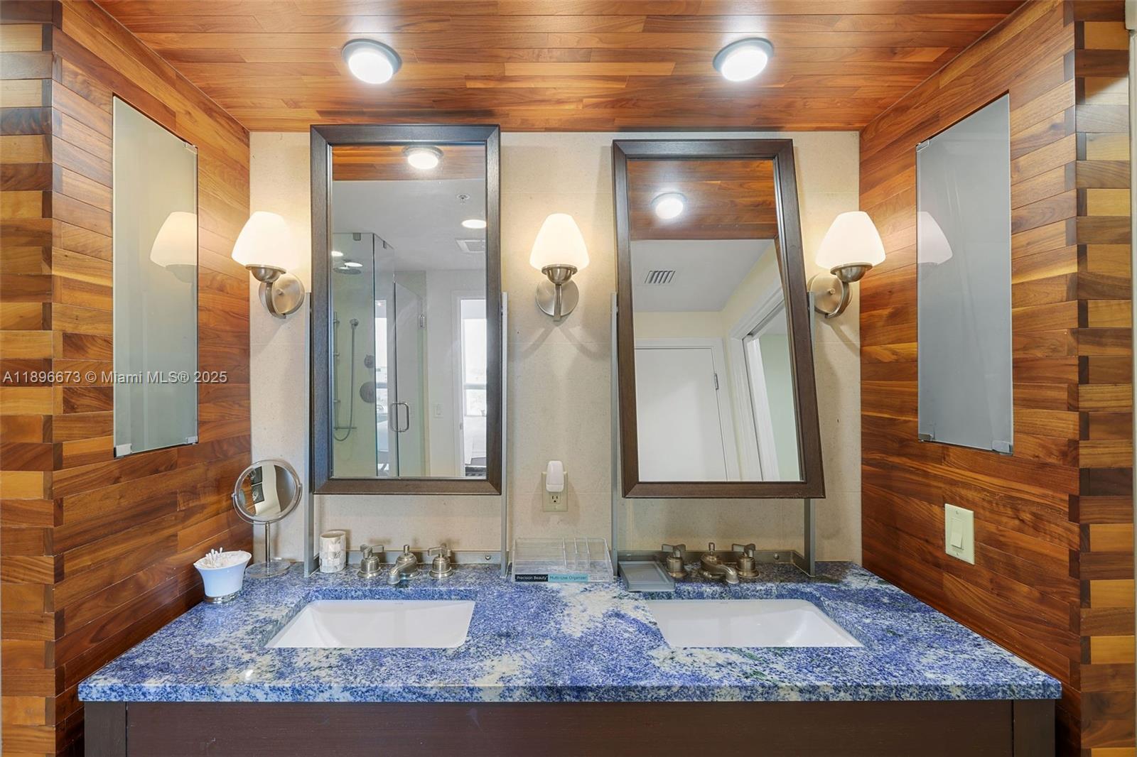 NORTH CARILLON BEACH COND - Residential Lease