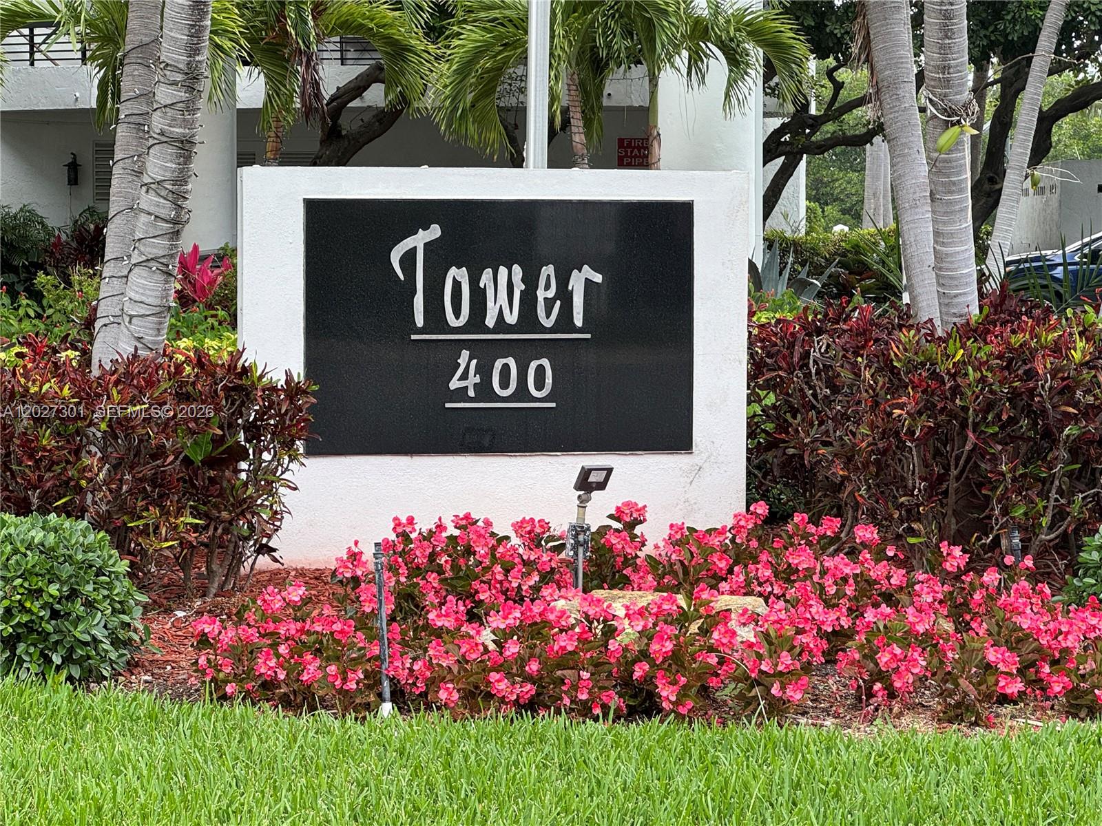 3500 Mystic Pointe Dr 2003
