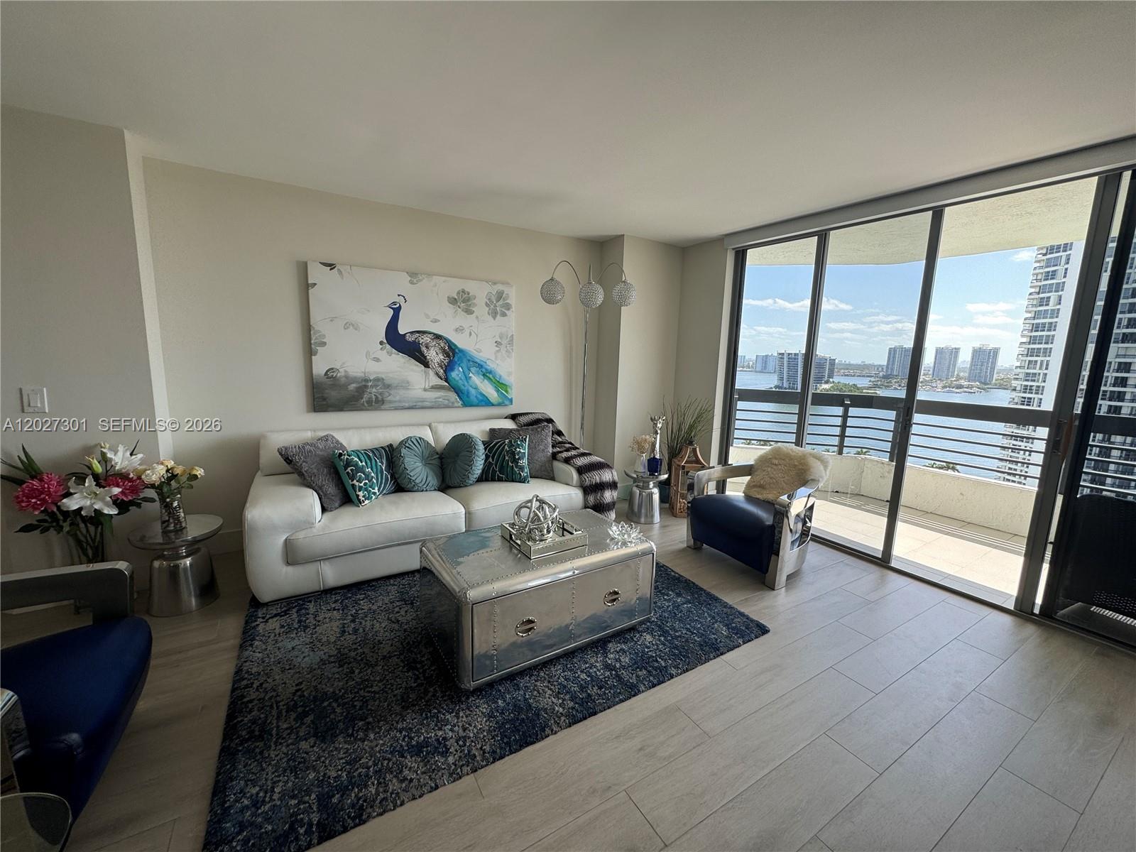 3500 Mystic Pointe Dr 2003