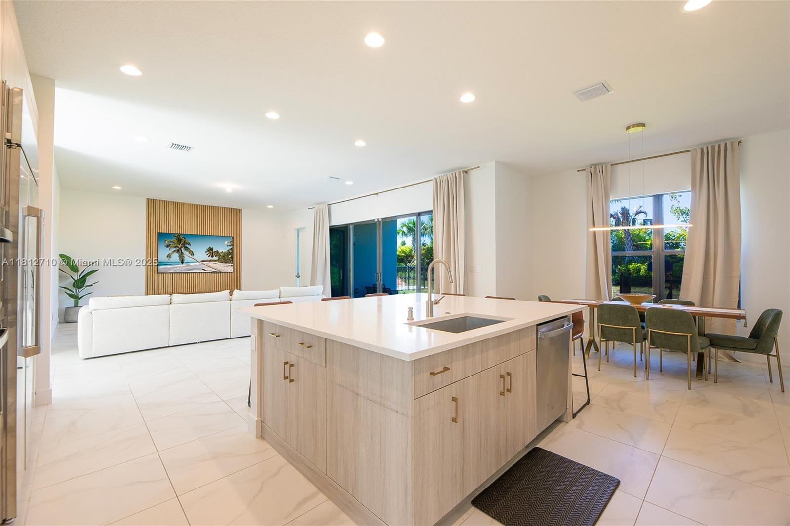BOCA RATON GOLF COURSE PU - Residential