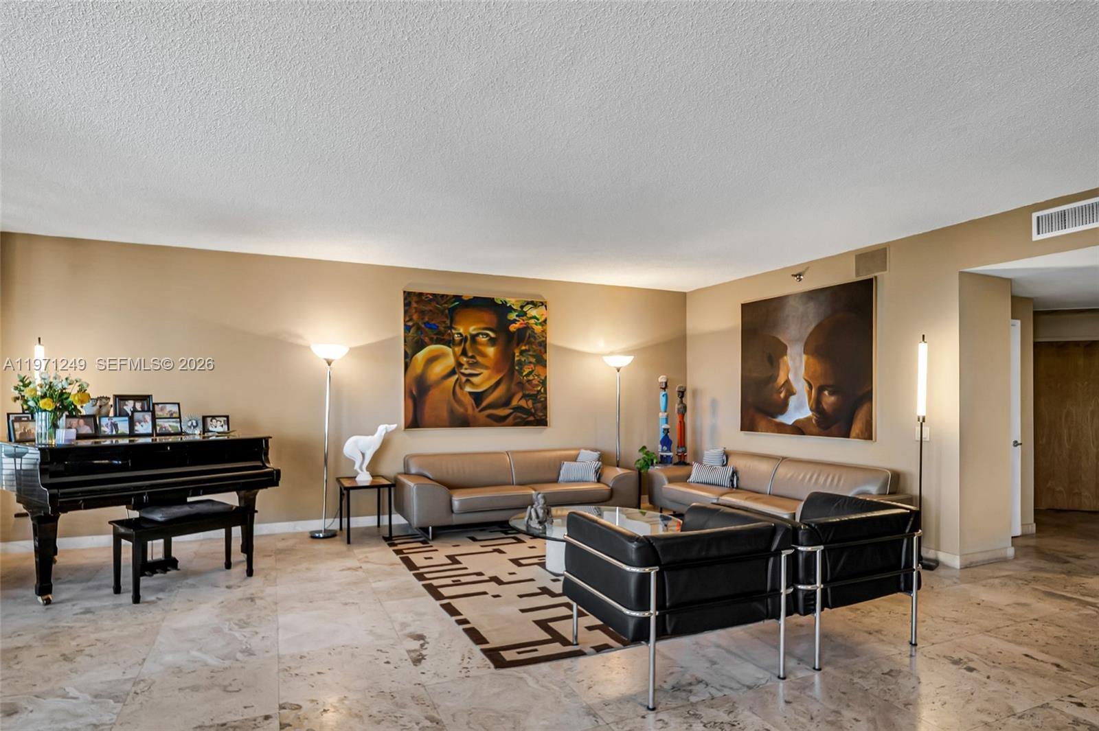 View photos, virtual tours, details... 21150 Point Pl 703