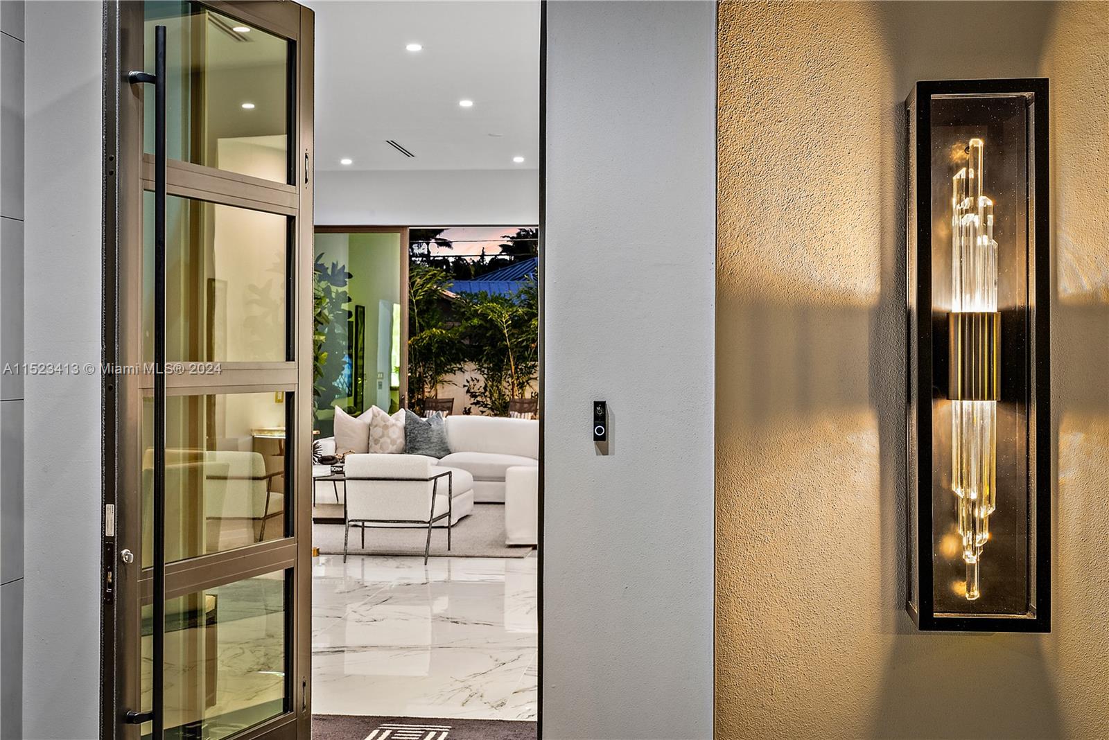 BOCA VILLAS - Residential