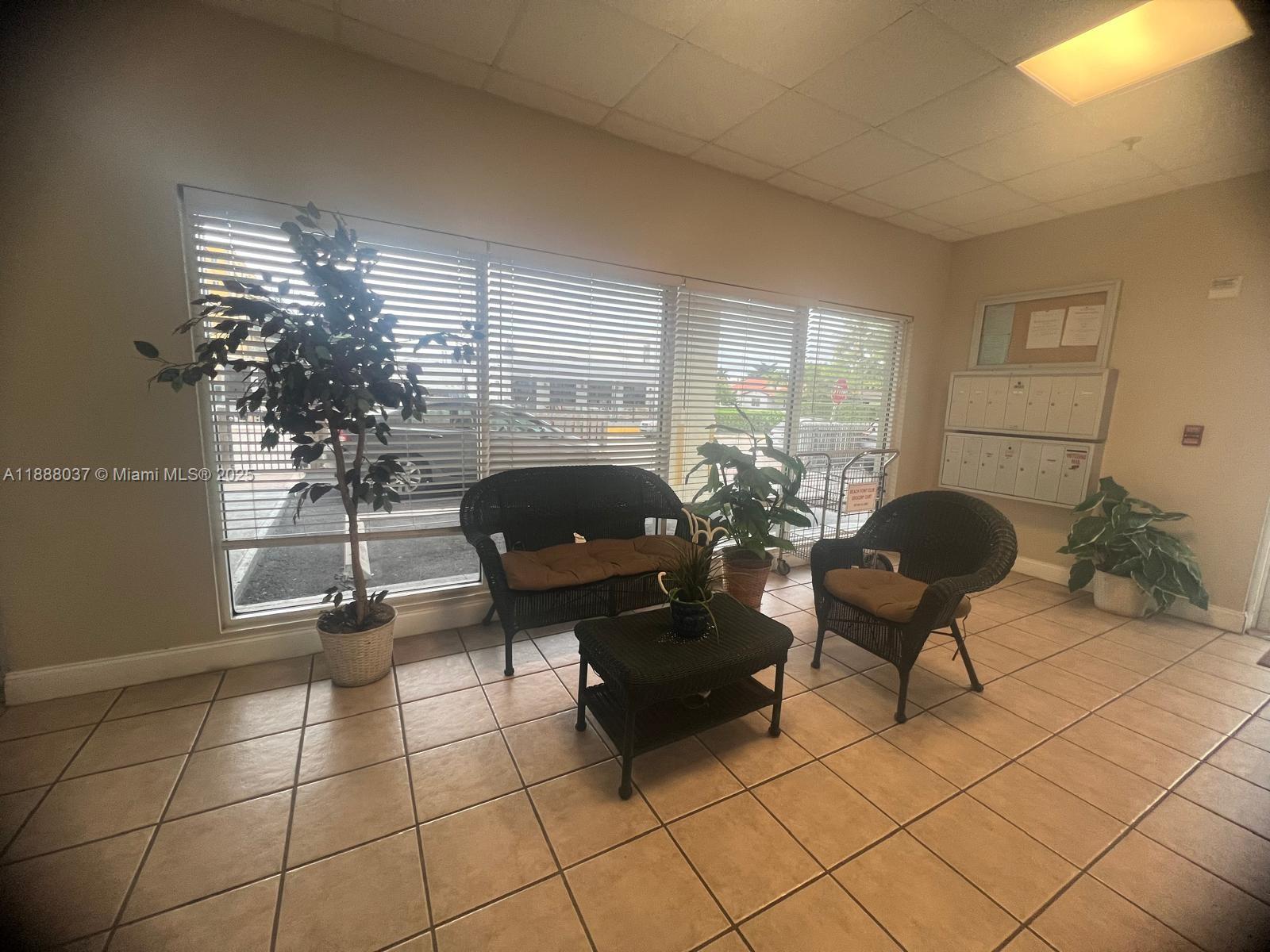 BEACH POINT CLUB CONDO - Residential Lease
