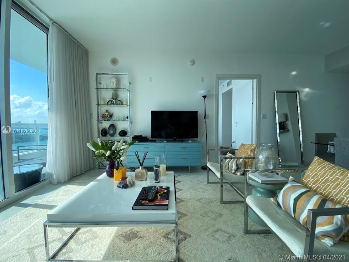 THE BENTLEY BAY CONDO - Residential Lease