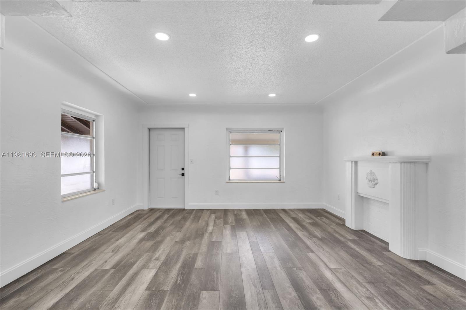 OCOEE PARK - Residential