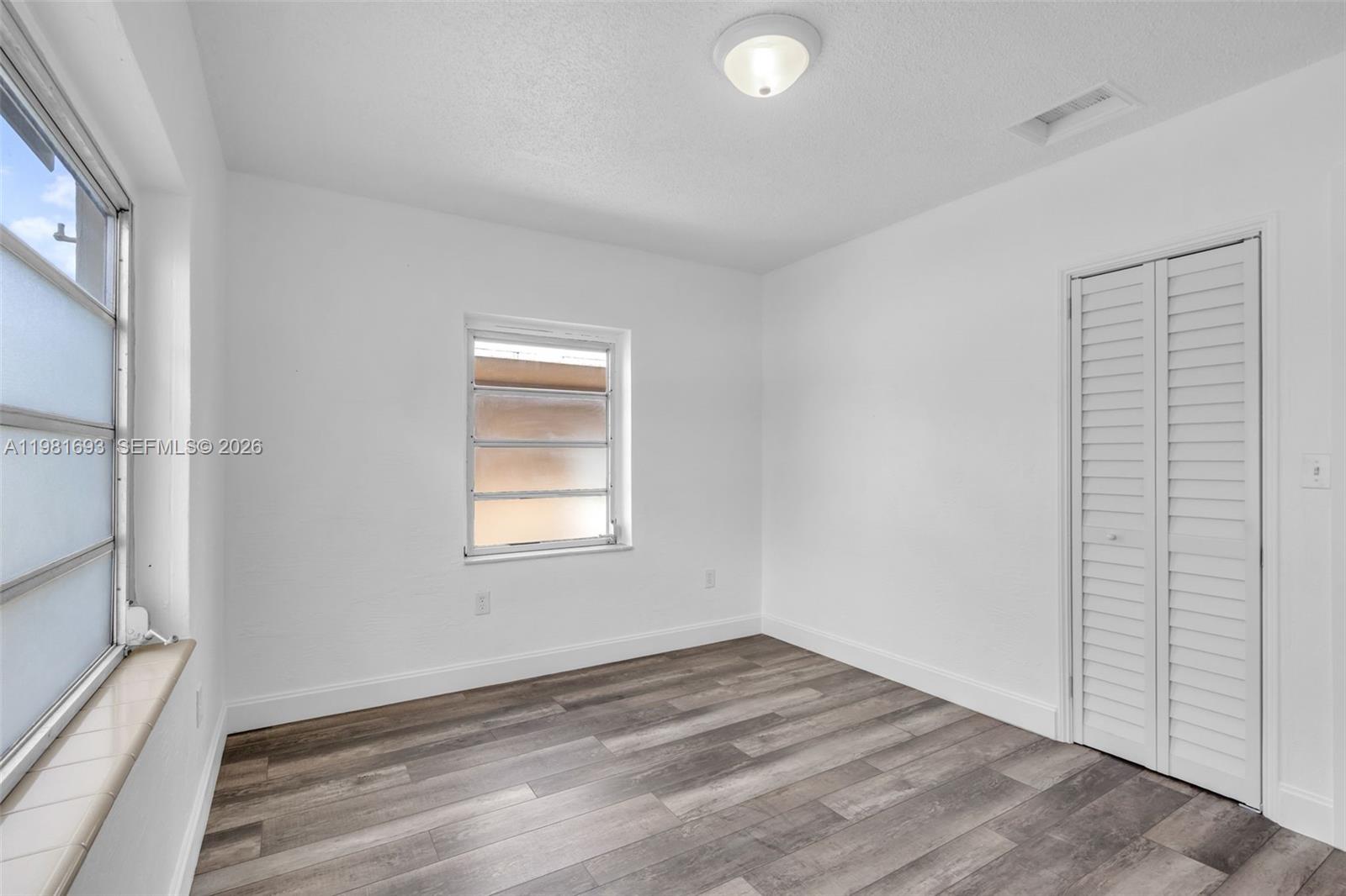 OCOEE PARK - Residential