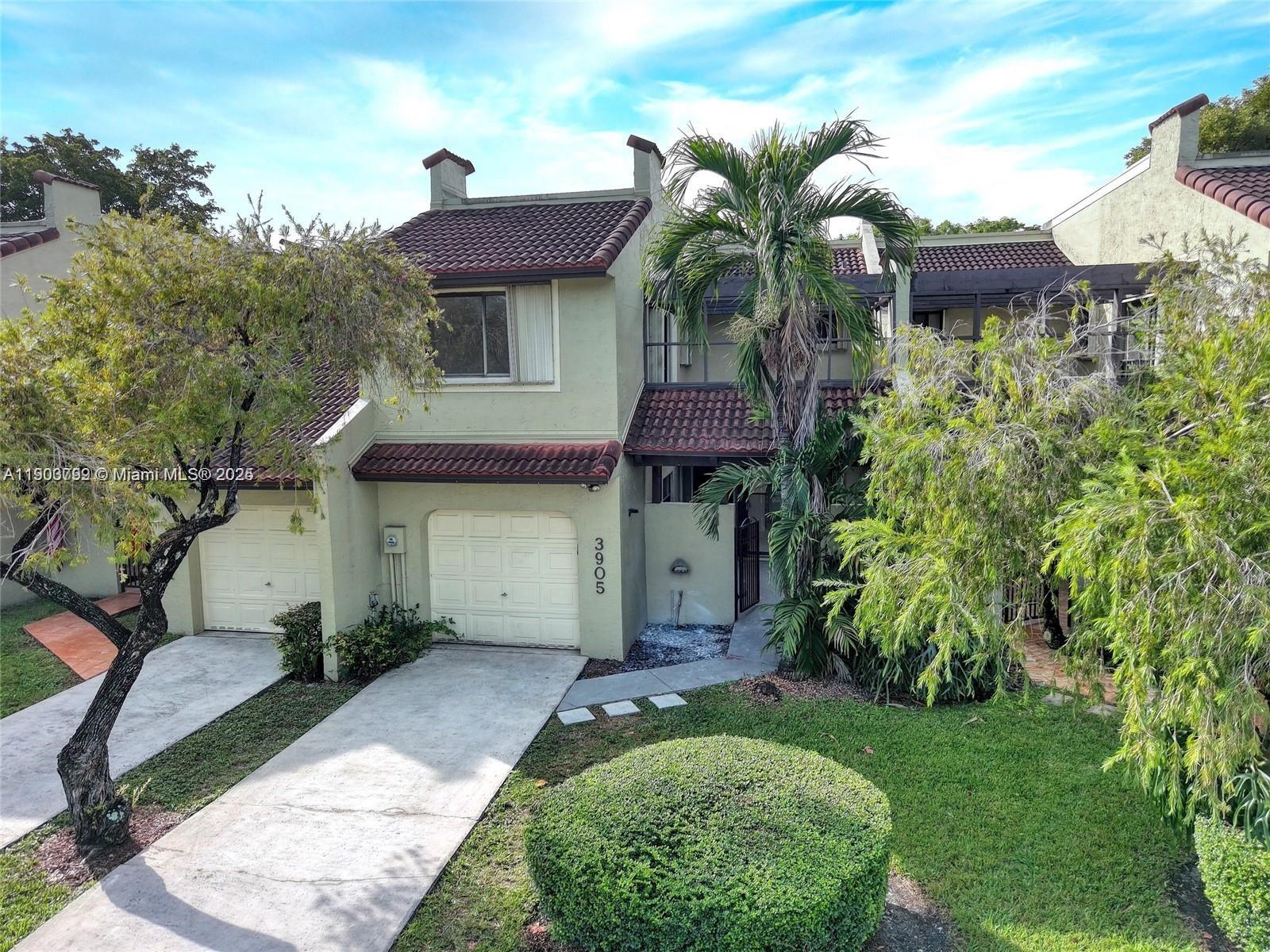 COSTA DEL SOL CONDO J - Residential