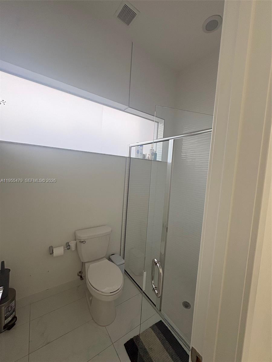 VENETIAN PARC - Residential