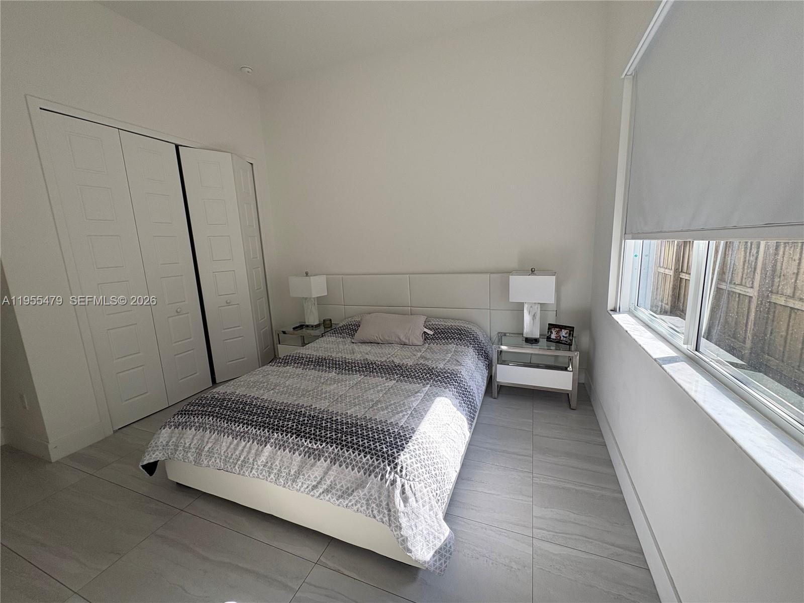 VENETIAN PARC - Residential