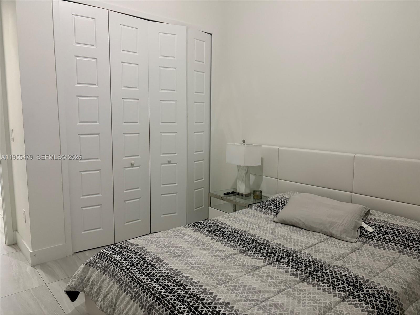 VENETIAN PARC - Residential