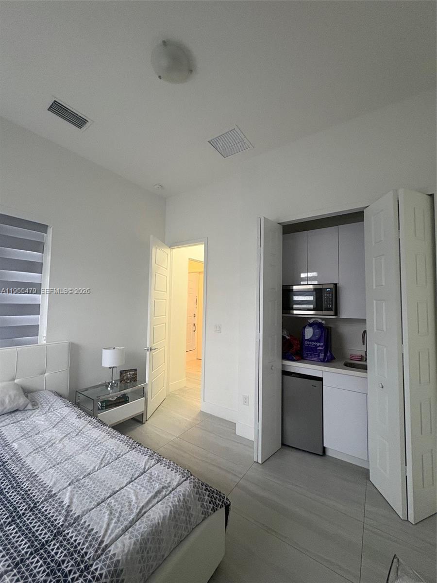 VENETIAN PARC - Residential