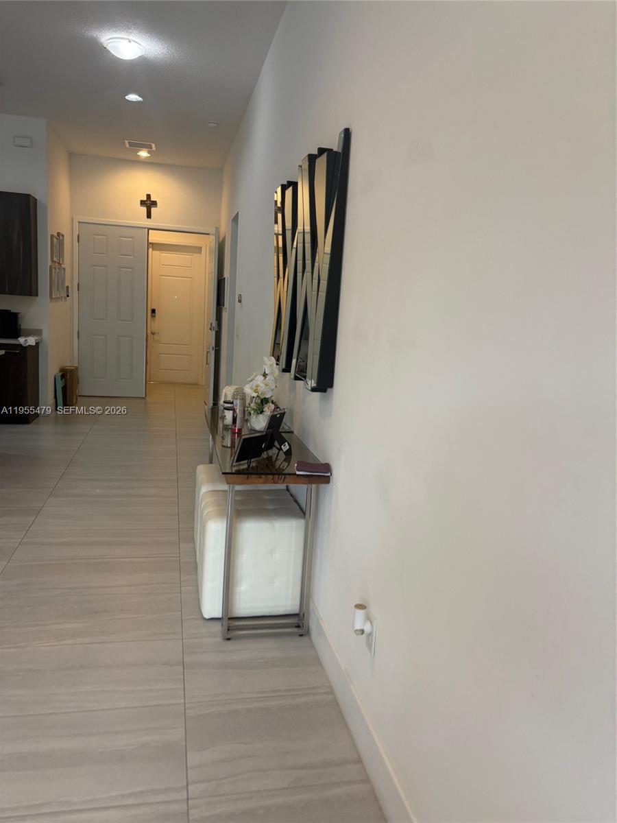 VENETIAN PARC - Residential