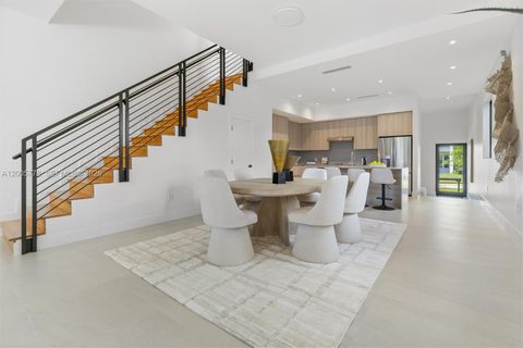 Tiny photo for 2787 SW 34th Ave, Miami, FL 33133 (MLS # A12005778)