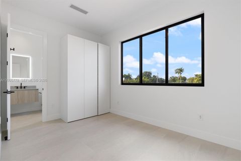 Tiny photo for 2787 SW 34th Ave, Miami, FL 33133 (MLS # A12005778)