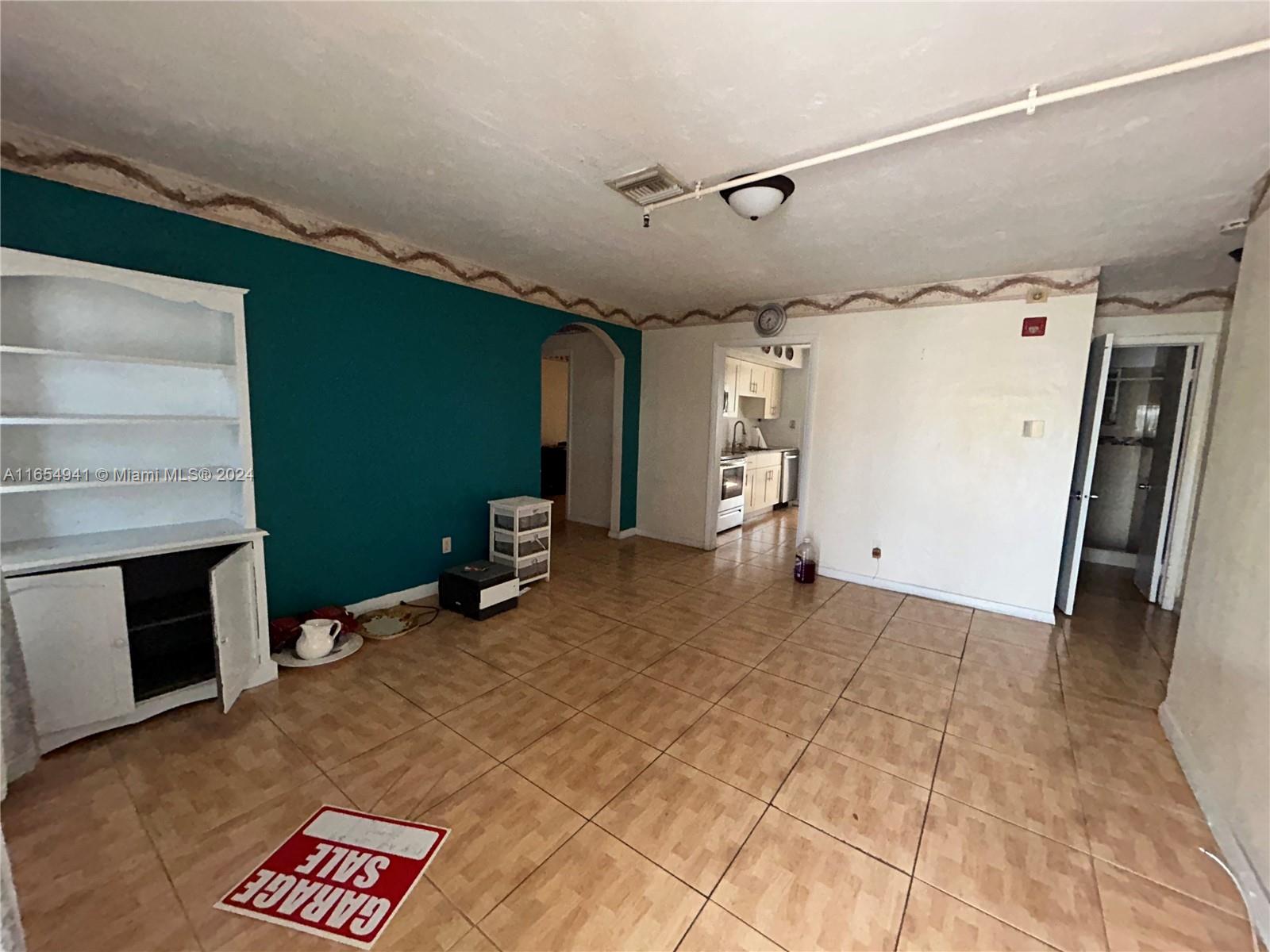 CORAL RIDGE ADD - Residential