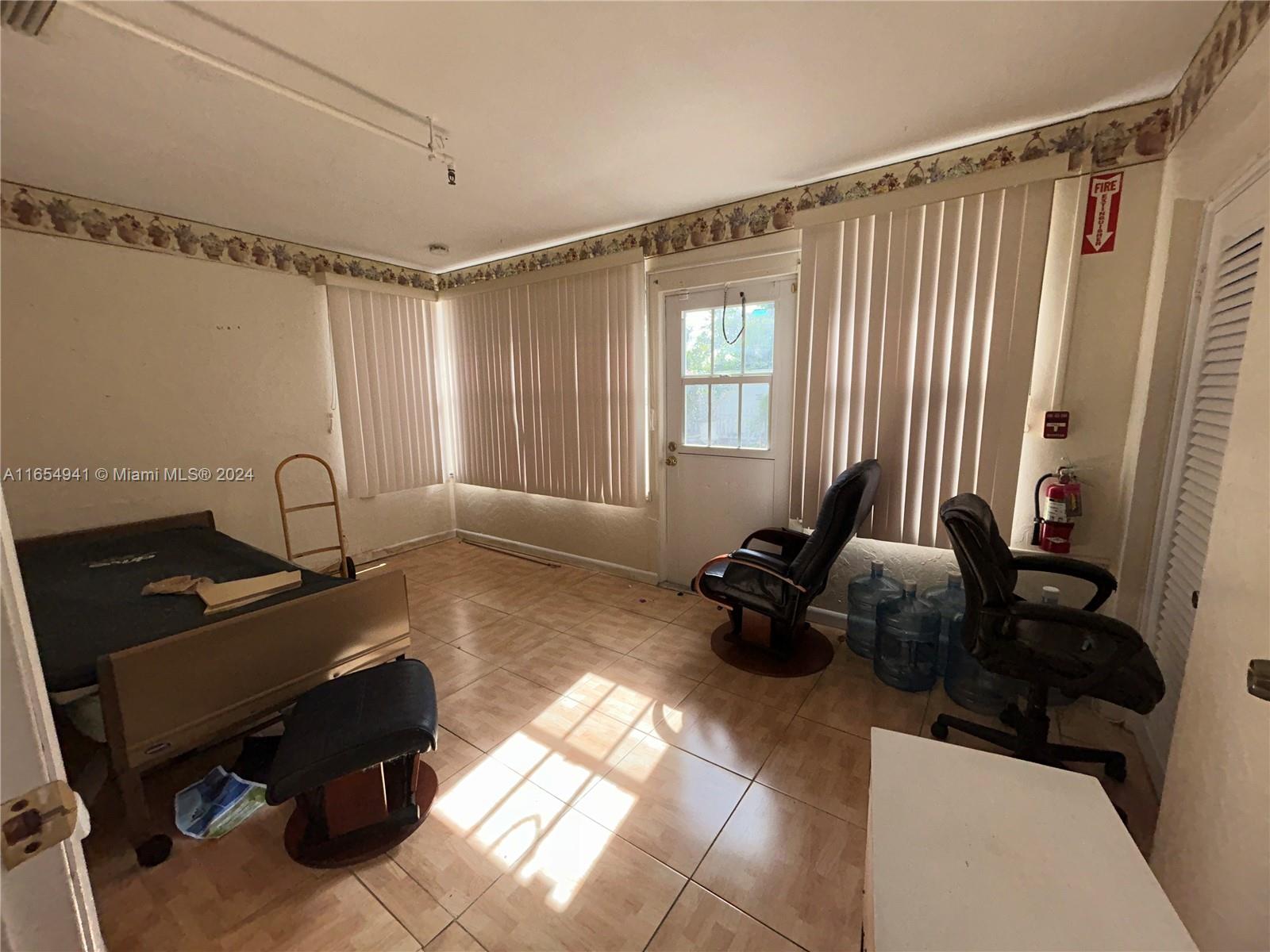 CORAL RIDGE ADD - Residential