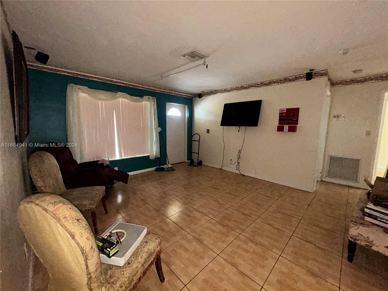 CORAL RIDGE ADD - Residential