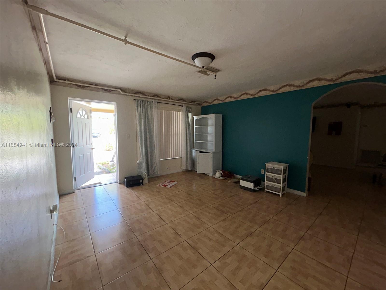 CORAL RIDGE ADD - Residential