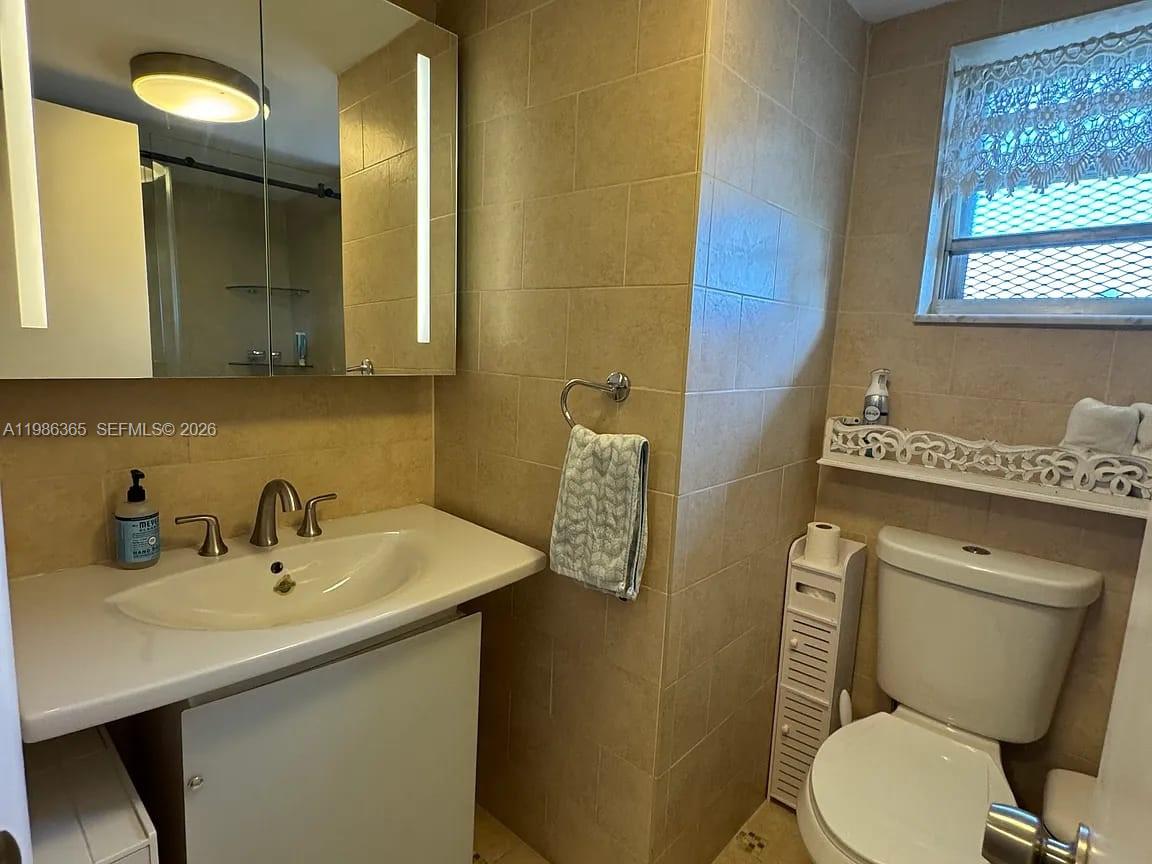 WEST COURT CONDO - Residential Lease