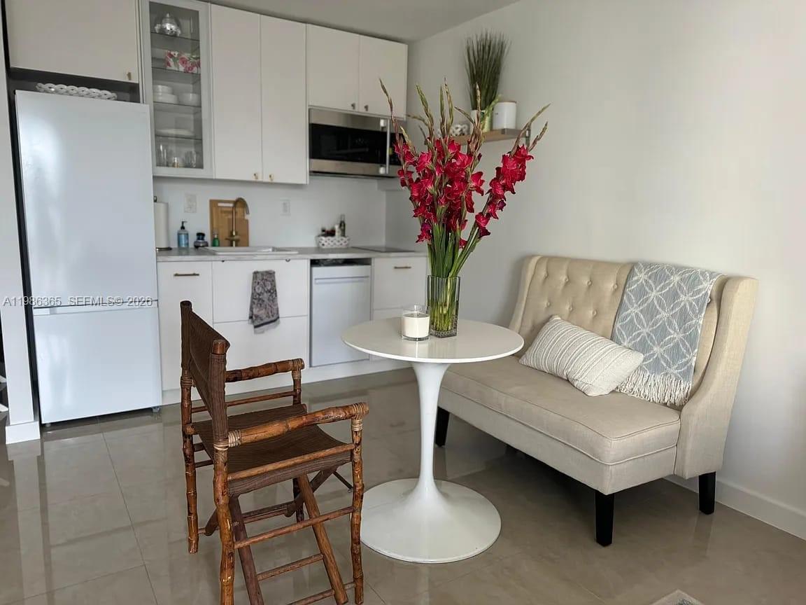 WEST COURT CONDO - Residential Lease