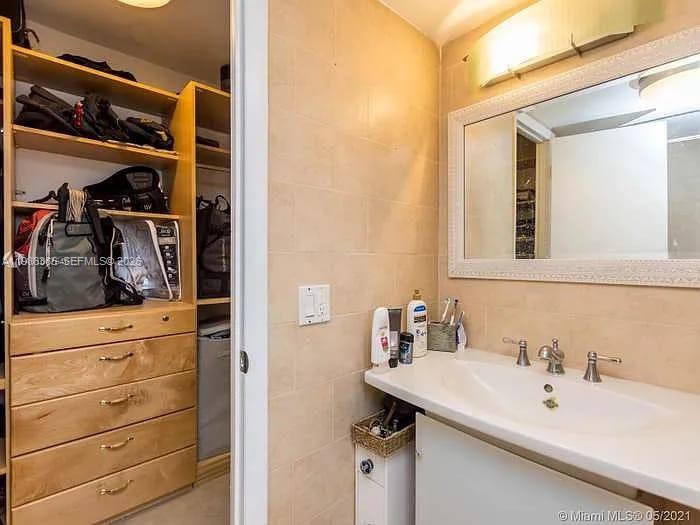 WEST COURT CONDO - Residential Lease