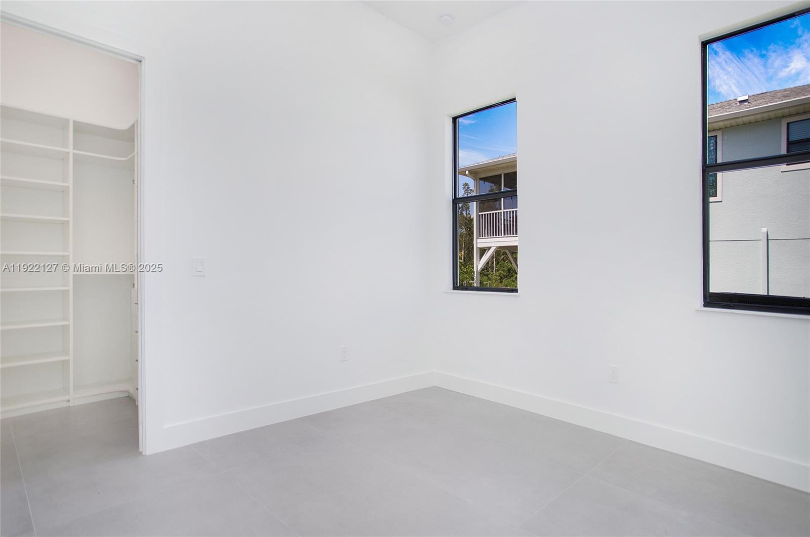 ESTERO SPRINGS - Residential