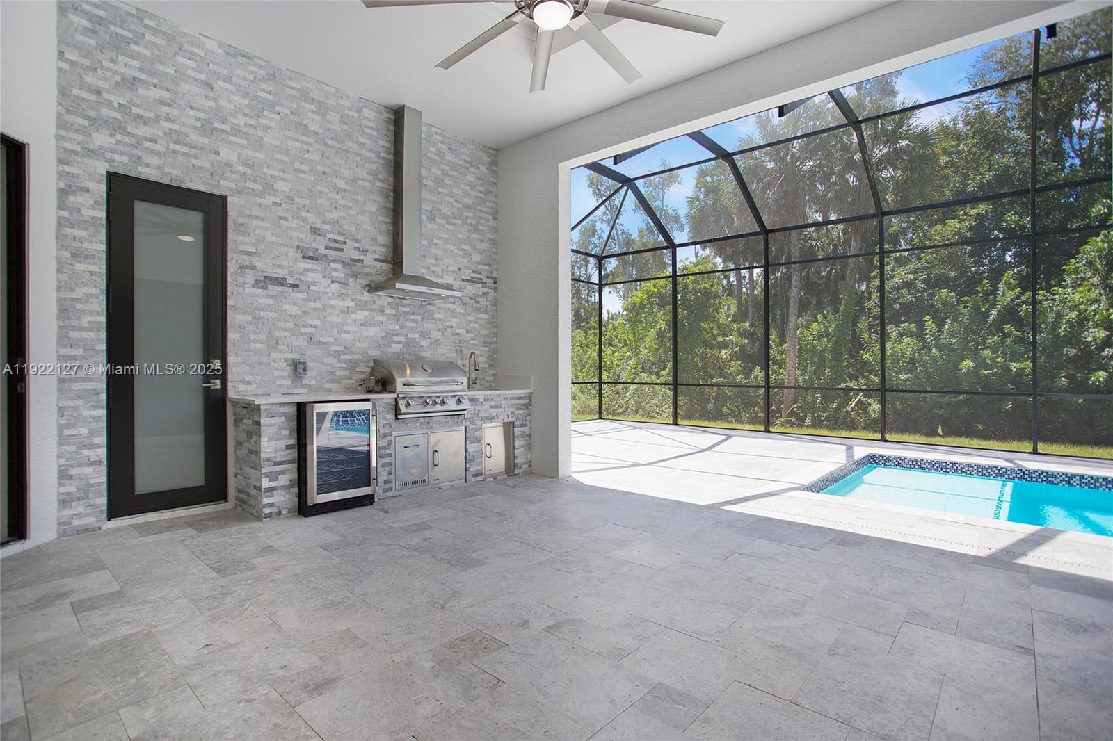 ESTERO SPRINGS - Residential