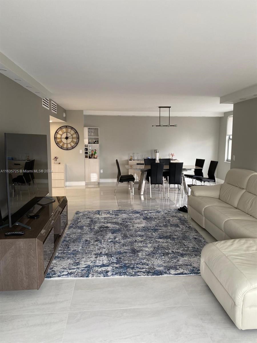 HEMISPHERES CONDO - Residential