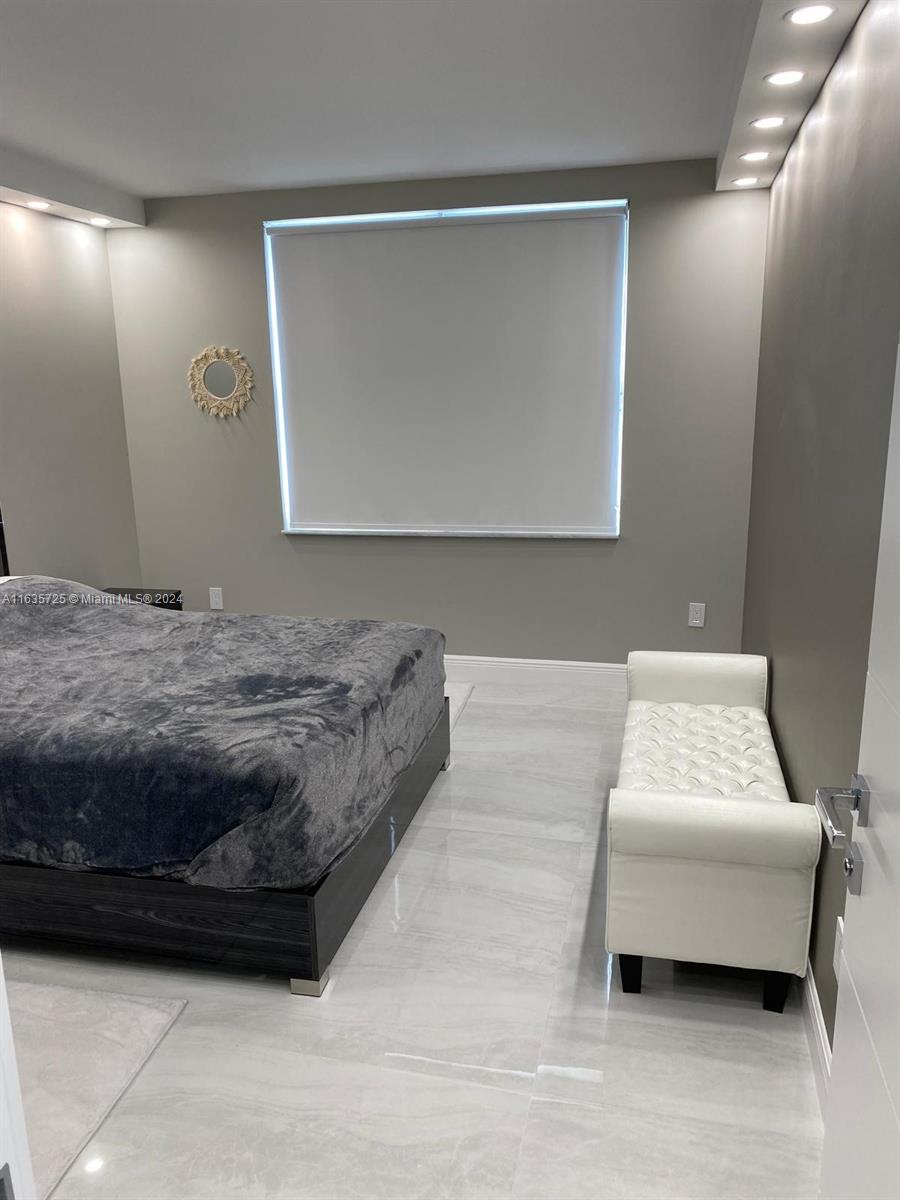 HEMISPHERES CONDO - Residential
