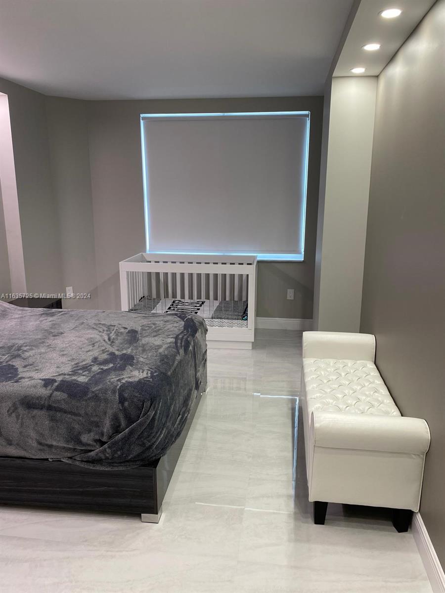 HEMISPHERES CONDO - Residential