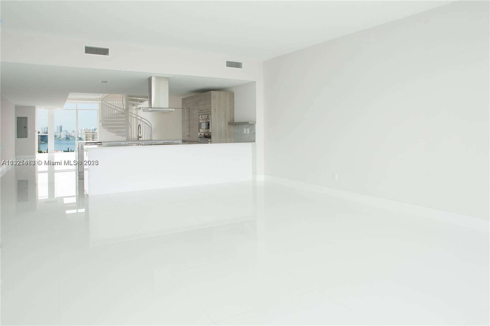 400 SUNNY ISLES CONDO EAS - Residential Lease