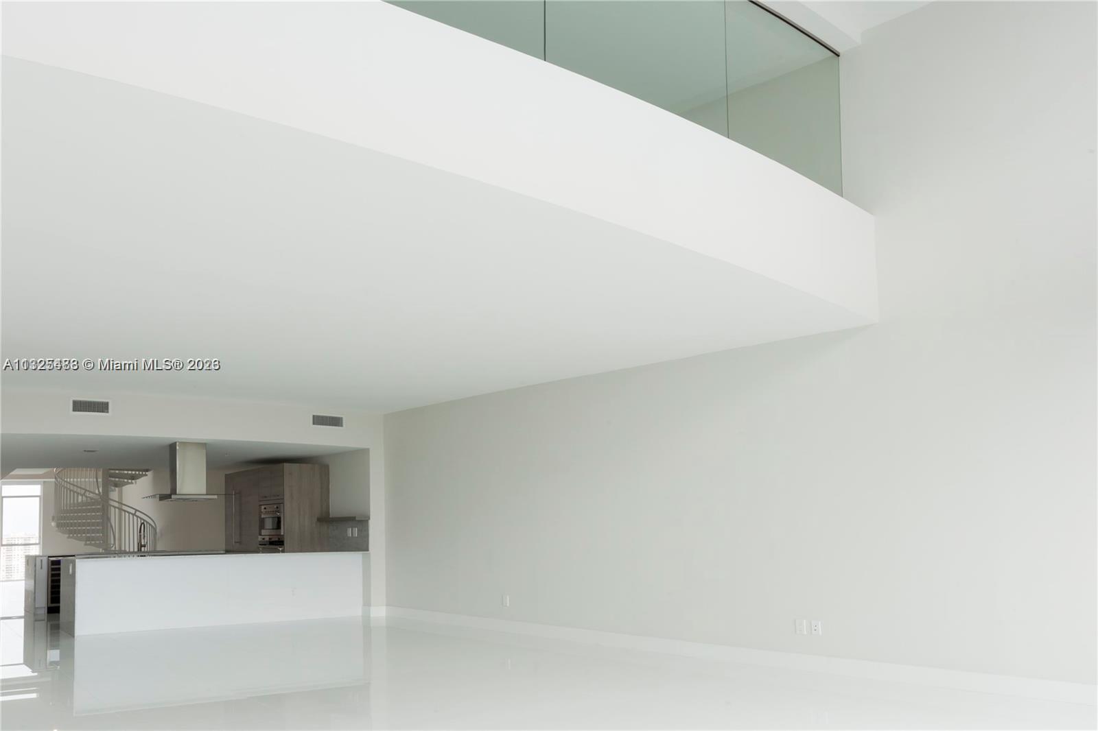 400 SUNNY ISLES CONDO EAS - Residential Lease