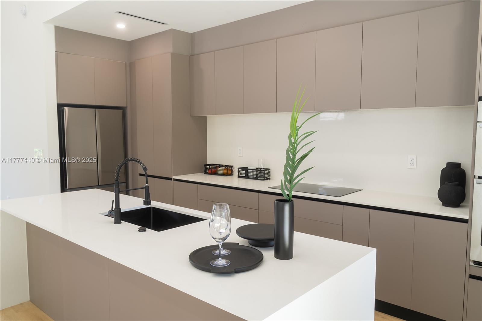 BUENA VISTA HEIGHTS EXTEN - Residential