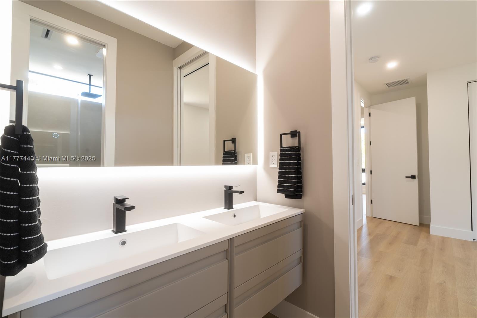 BUENA VISTA HEIGHTS EXTEN - Residential