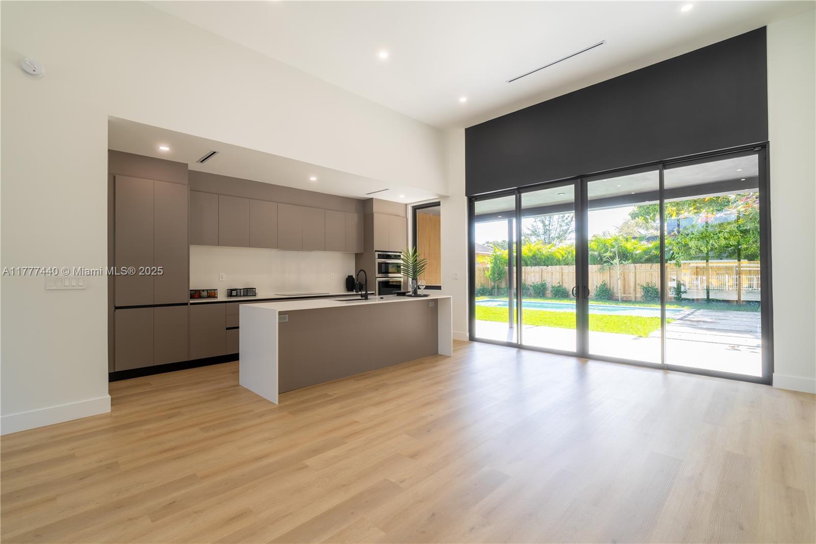 BUENA VISTA HEIGHTS EXTEN - Residential