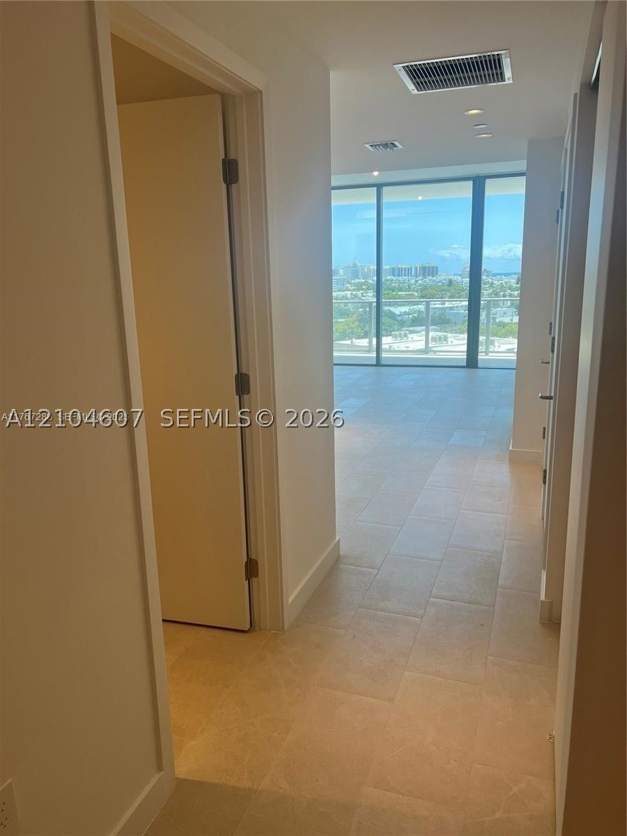 500 Alton Rd 1008