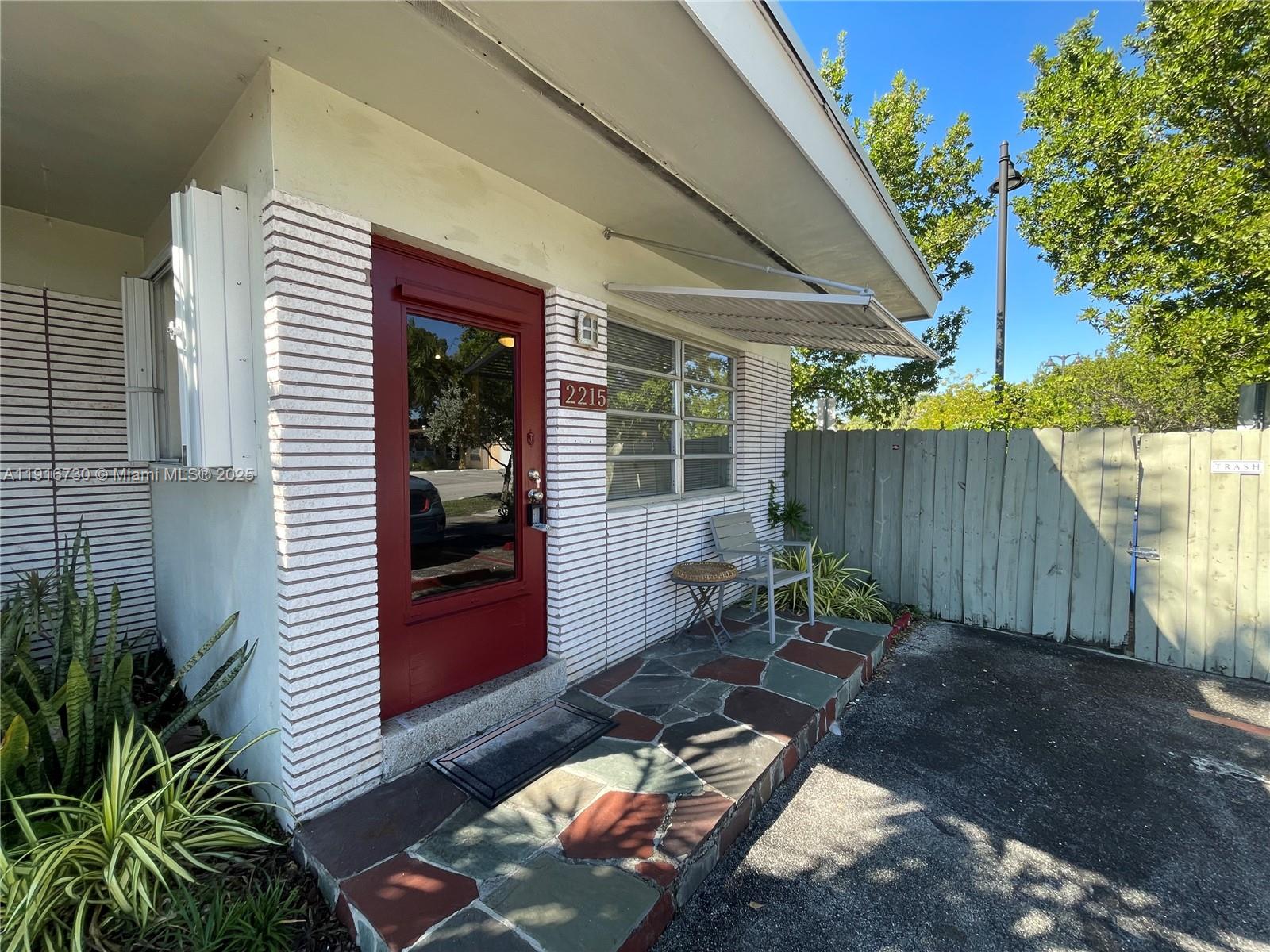 WILTON MANORS - Residential Lease