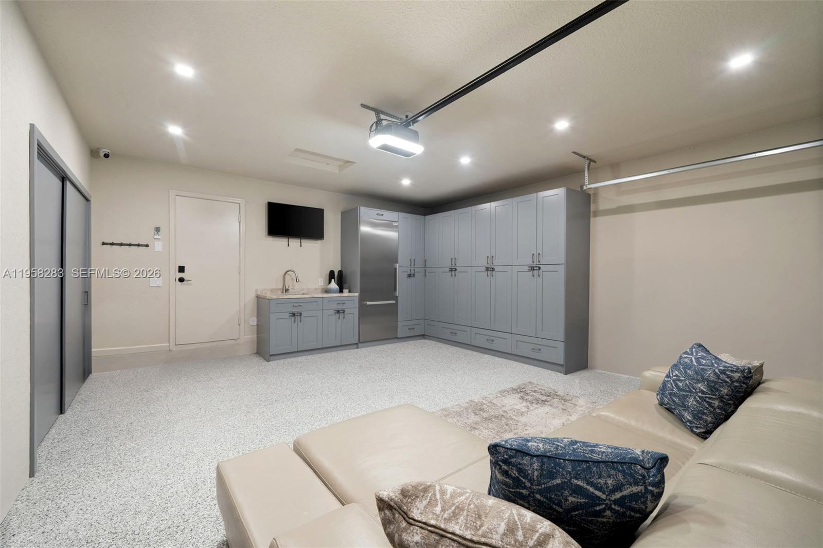 SECTOR 2-PARCELS 12 13 14 - Residential