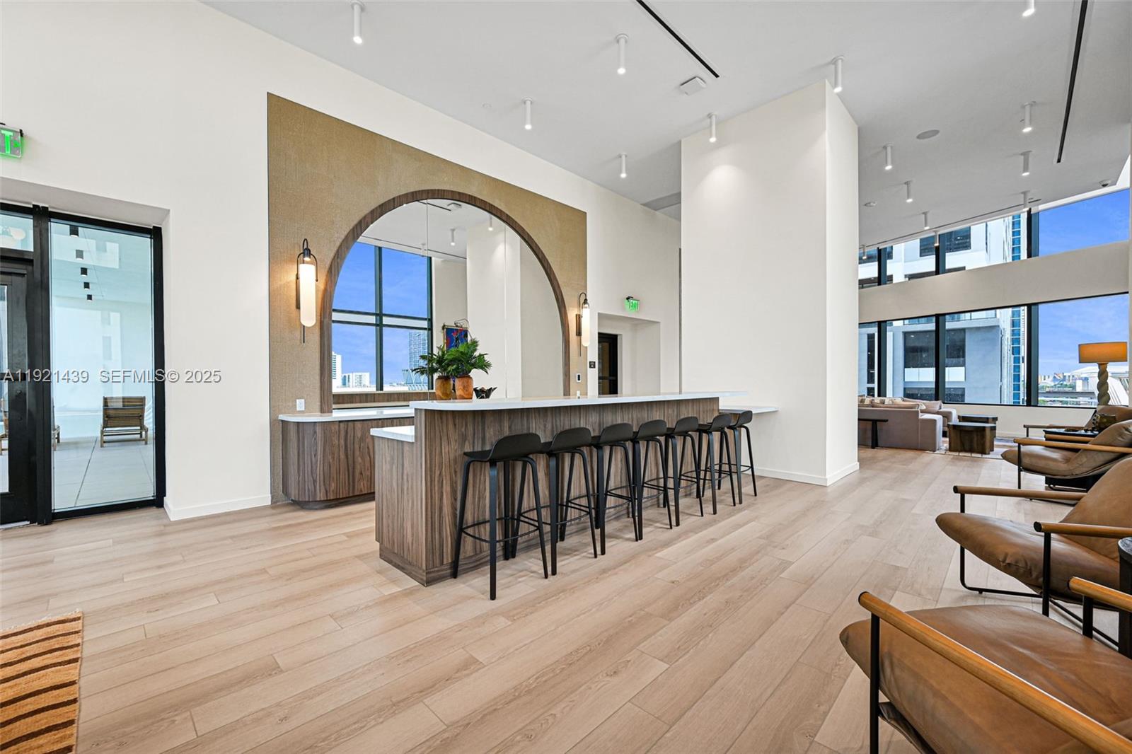 MIAMI NORTH - Residential