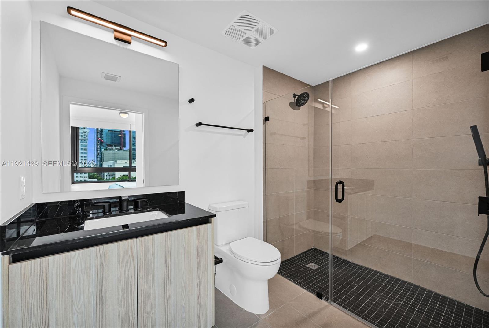 MIAMI NORTH - Residential