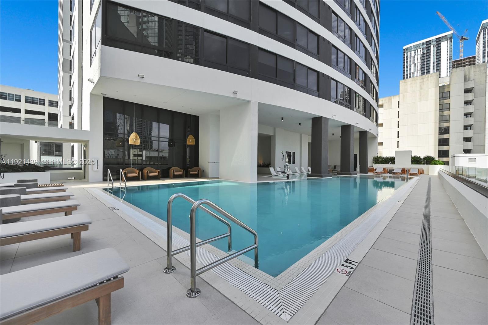 MIAMI NORTH - Residential