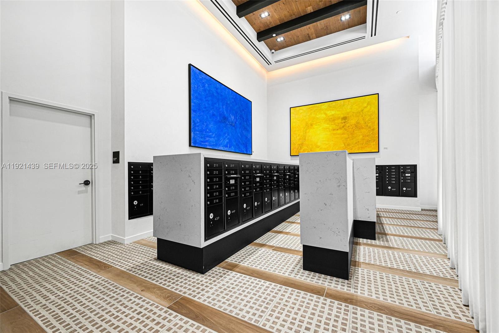 MIAMI NORTH - Residential